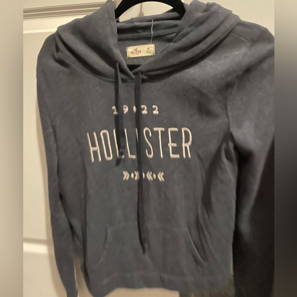 Hollister. Size small. Blue. Hooded sweatshirt.